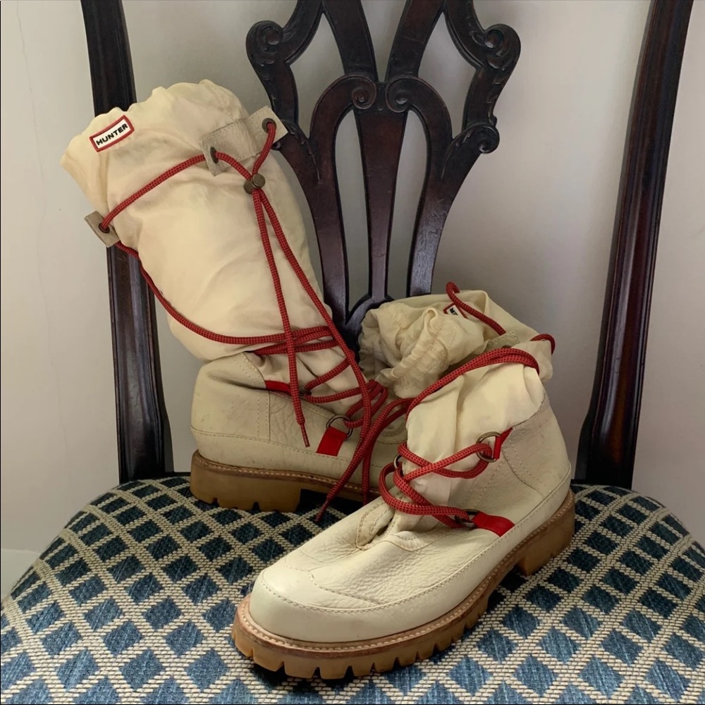 Unique Hunter Boots